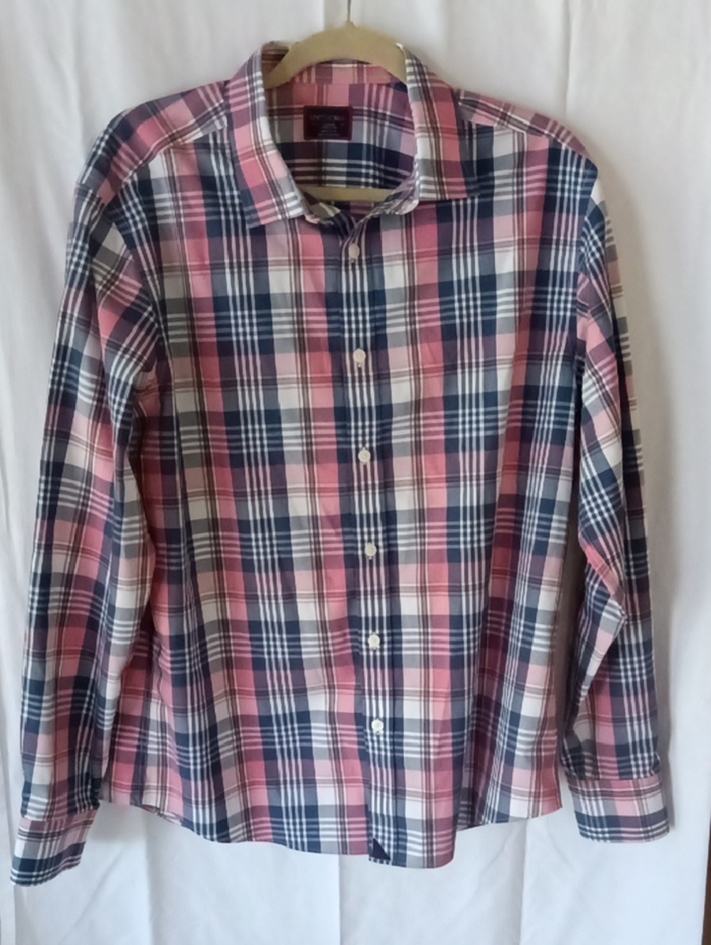 UNTUCKit Pink and Navy Plaid Button-Down Shirt